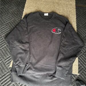 Champion Men's Black Crewneck Sweater